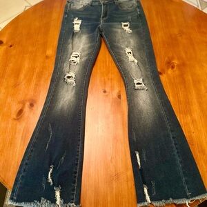 Celebrity Ace Distressed Blue Jeans size 7/28